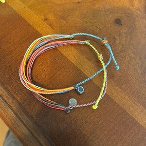 Pura vida bracelets (2)